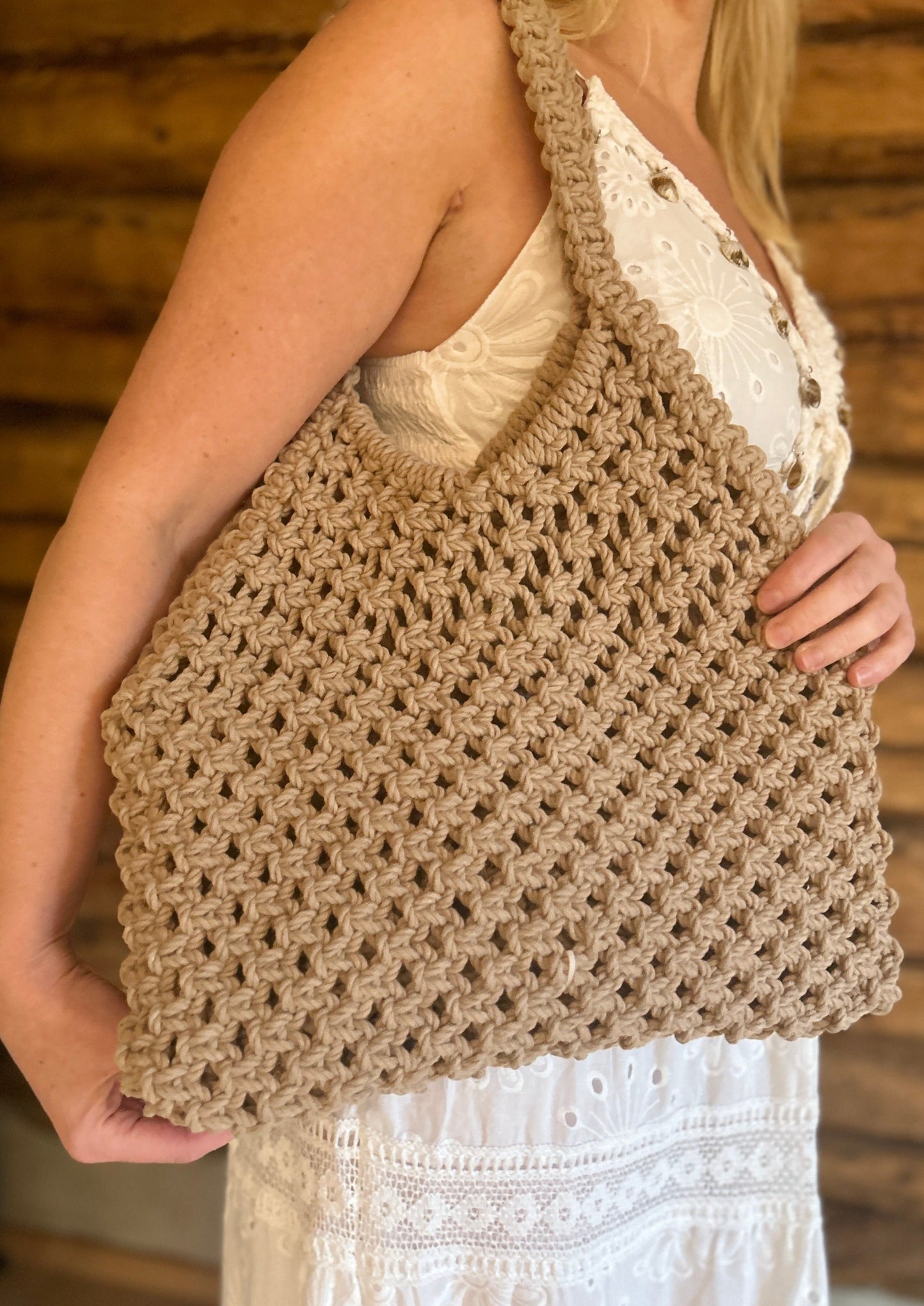 Macrame bag (color: sand)