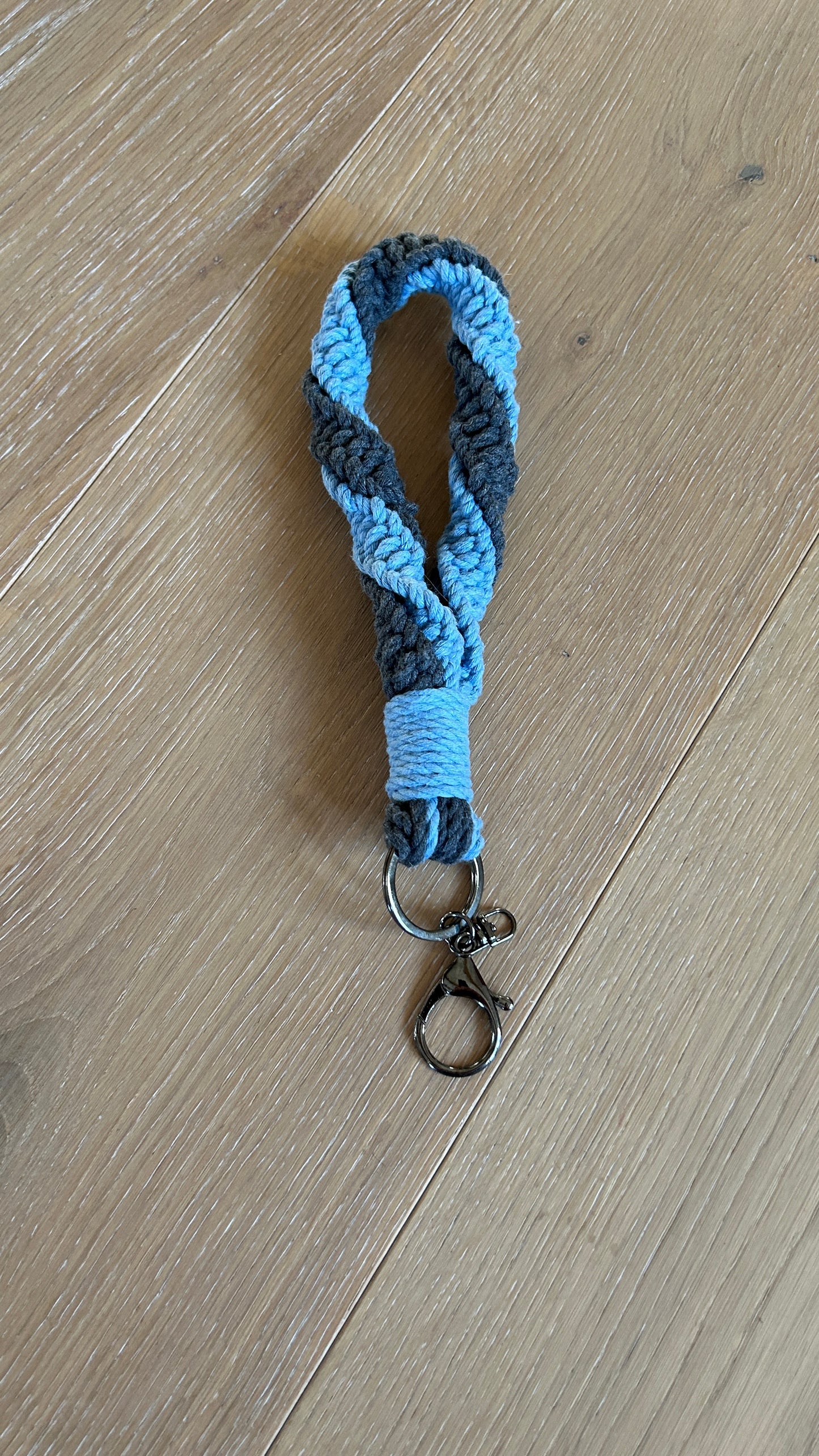 Macramé Keychain